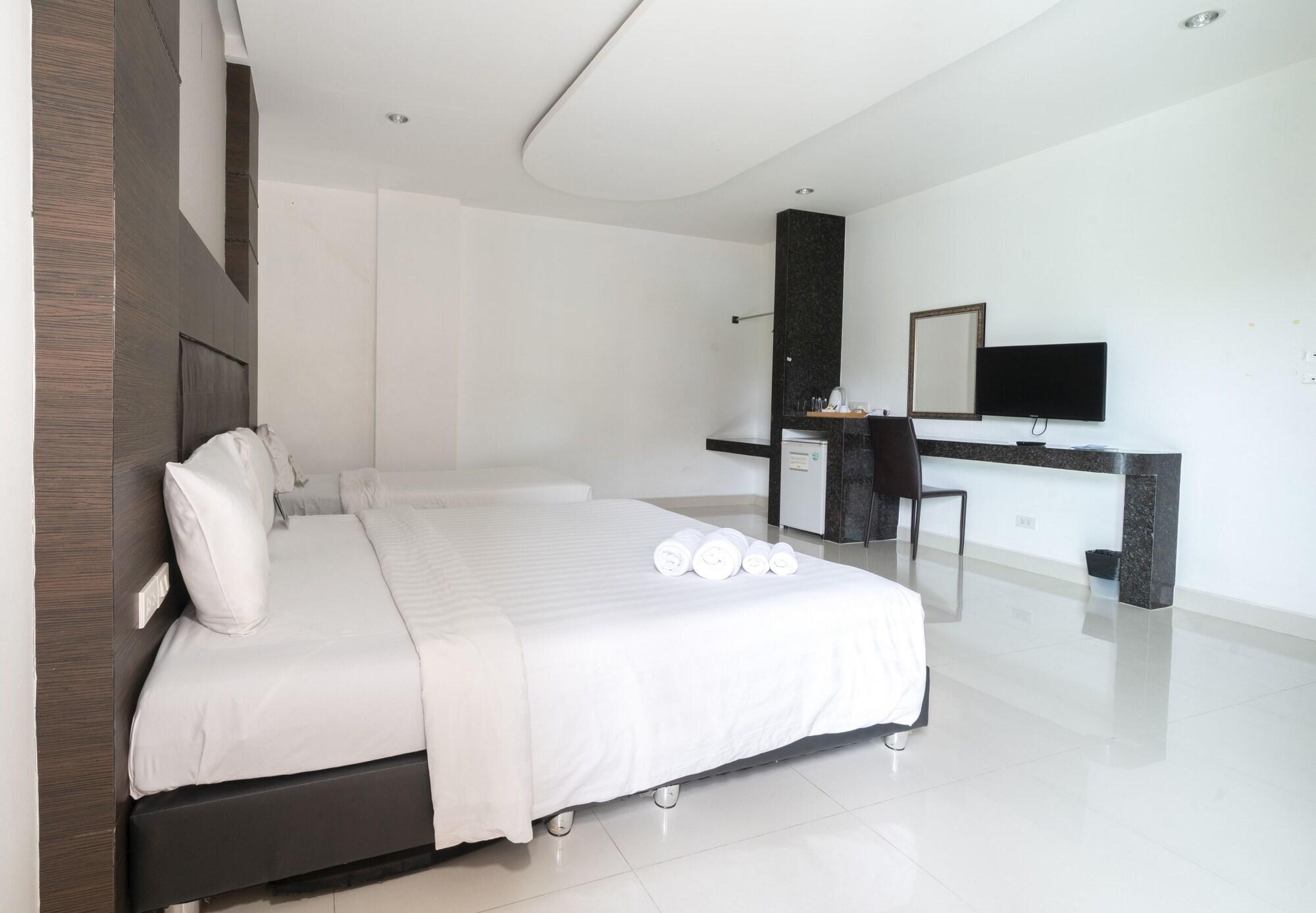 Tribe Pattaya Hotel Exterior foto